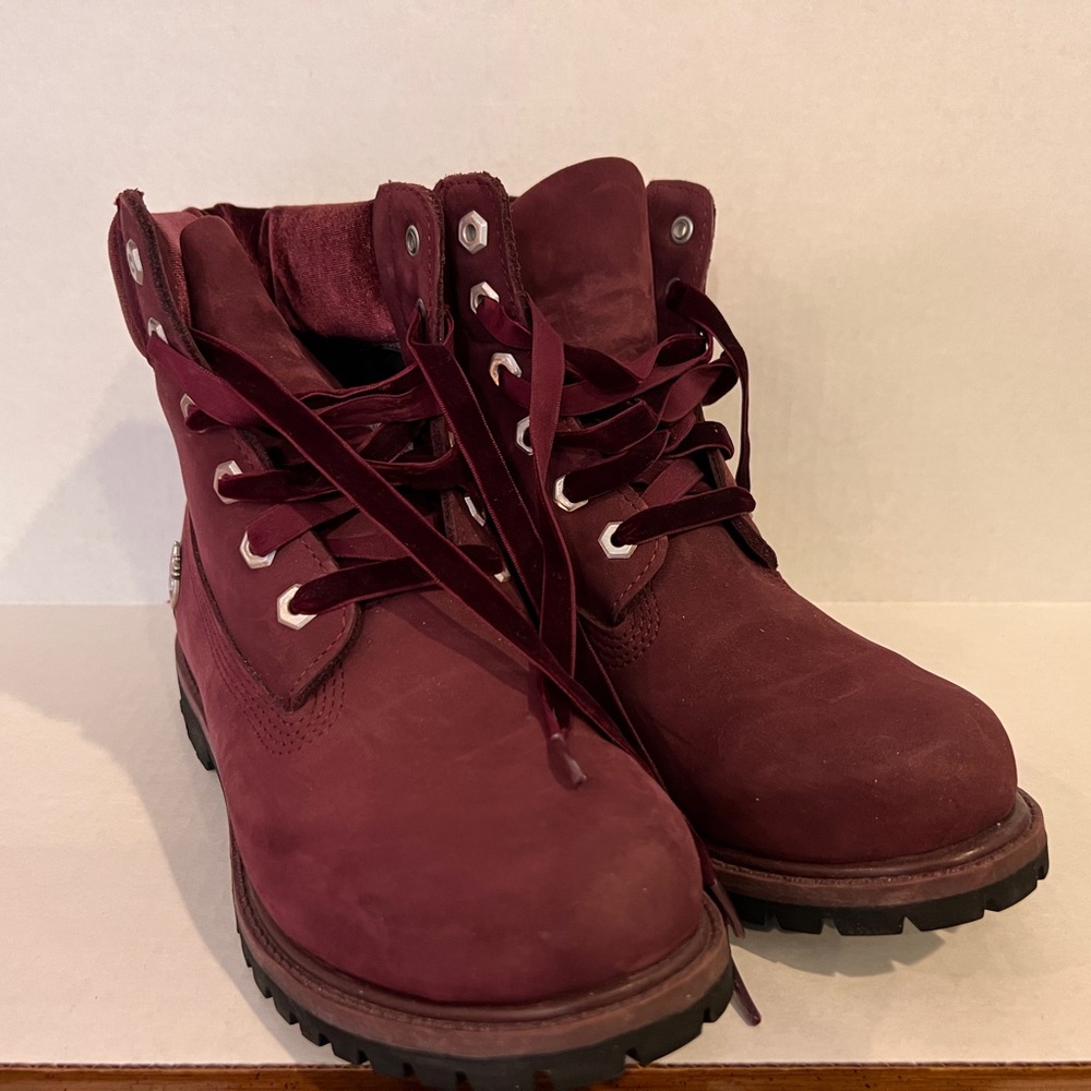 Timberland boots maroon 8.5/9